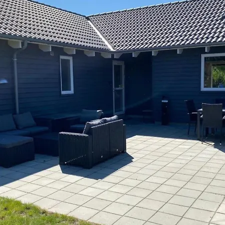 Villavilla 413 - Marielyst, Lollandfalstermon * Bøtø By